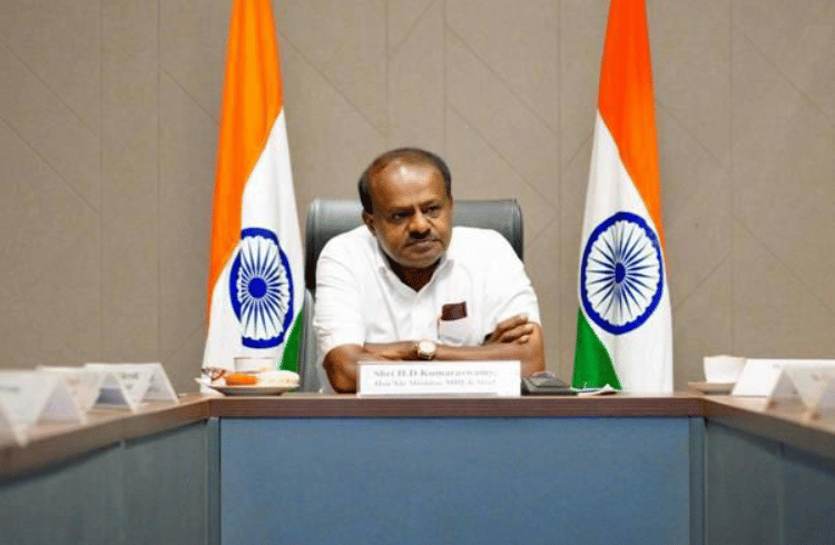 Centre Seeks Industry Collaboration to Fast Track Electric CV Rollout