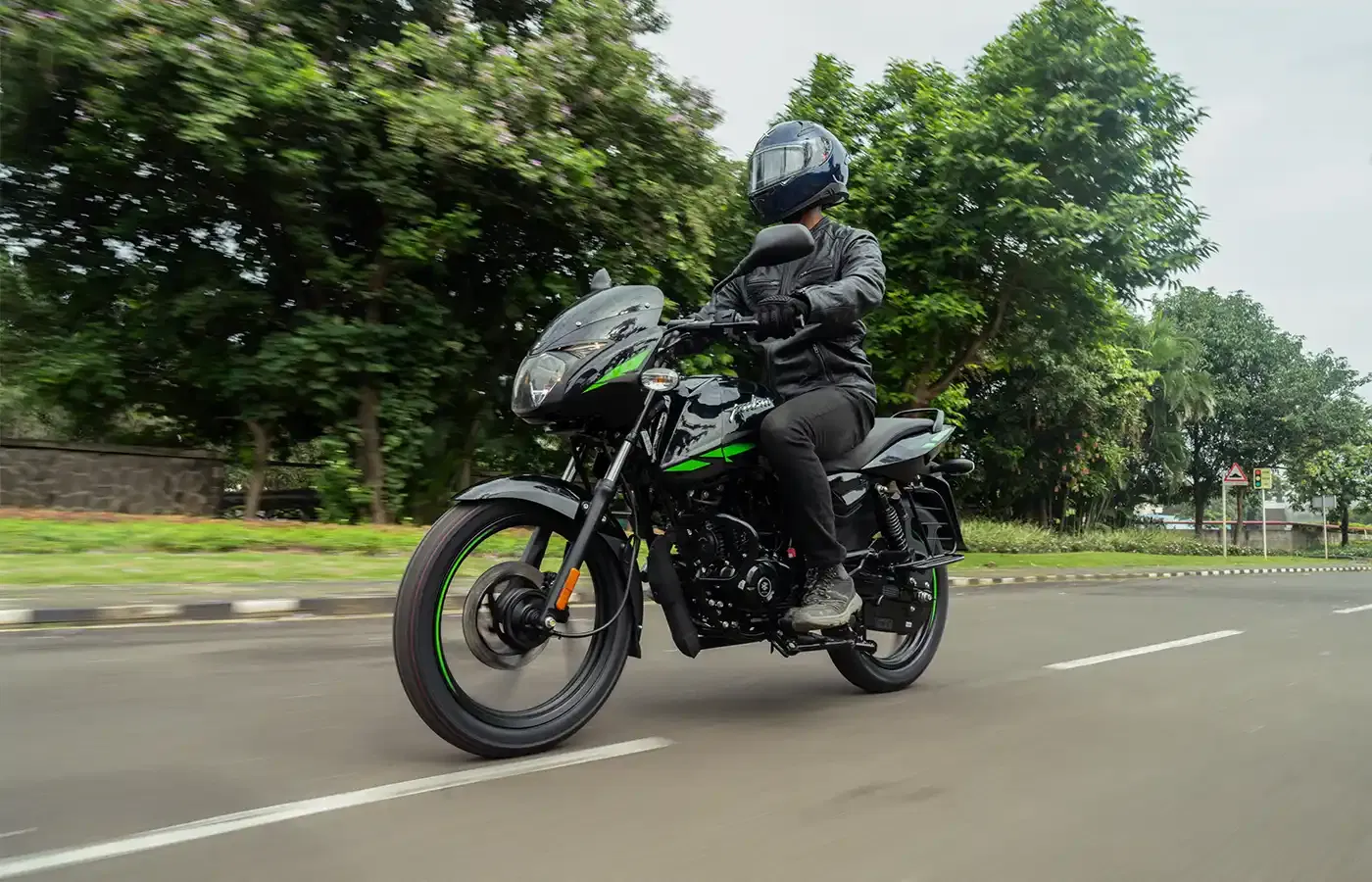 Bajaj Auto Lines Up Product Blitz To Chase Double-digit Two-wheeler Growth