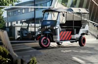 A second life for electric car batteries: The German–Indian start-up Nunam is bringing three electric rickshaws to the roads of India. A second life for electric car batteries: The German–Indian start-up Nunam is bringing three electric rickshaws to the roads of India.