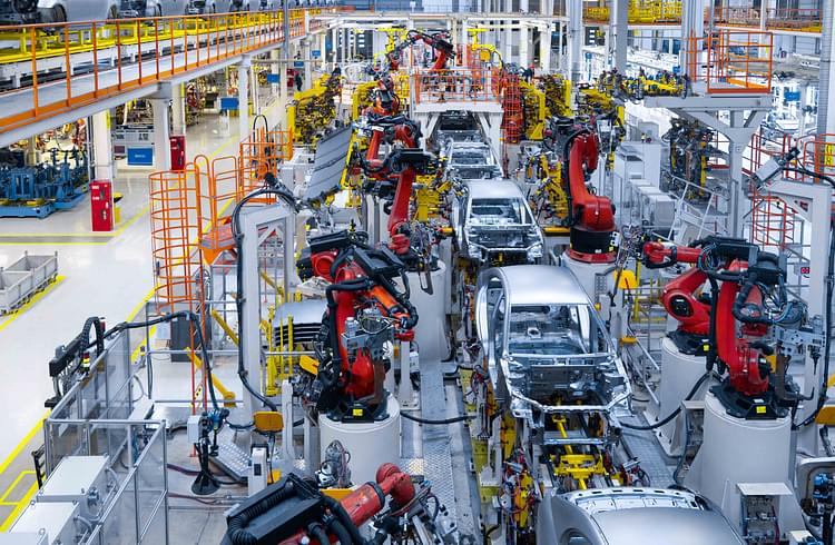 Government Opens Portal for Companies to Apply for New Electric Car Manufacturing Scheme