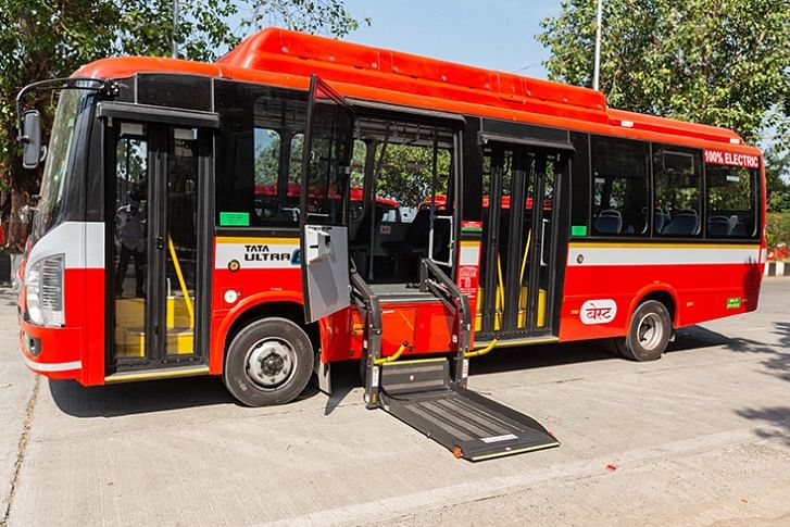 The 25-seater Tata Ultra Urban AC Electric Bus is equipped with a &#39;Lift Mechanism&#39; for ease of access for specially abled passengers