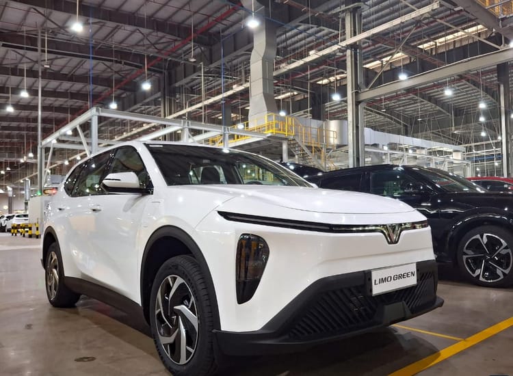 VinFast to launch Limo Green in February