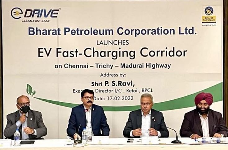 L to R: BPCL’s Subhankar Sen - CGM (Retail Initiatives &amp; Brand), Sayed Abbas Akhtar - CGM (PR &amp; Brand), PS Ravi - Executive Director (I/C), Retail and Inderjit Singh - Head Retail (South) at the launch of EV fast charging corridor.