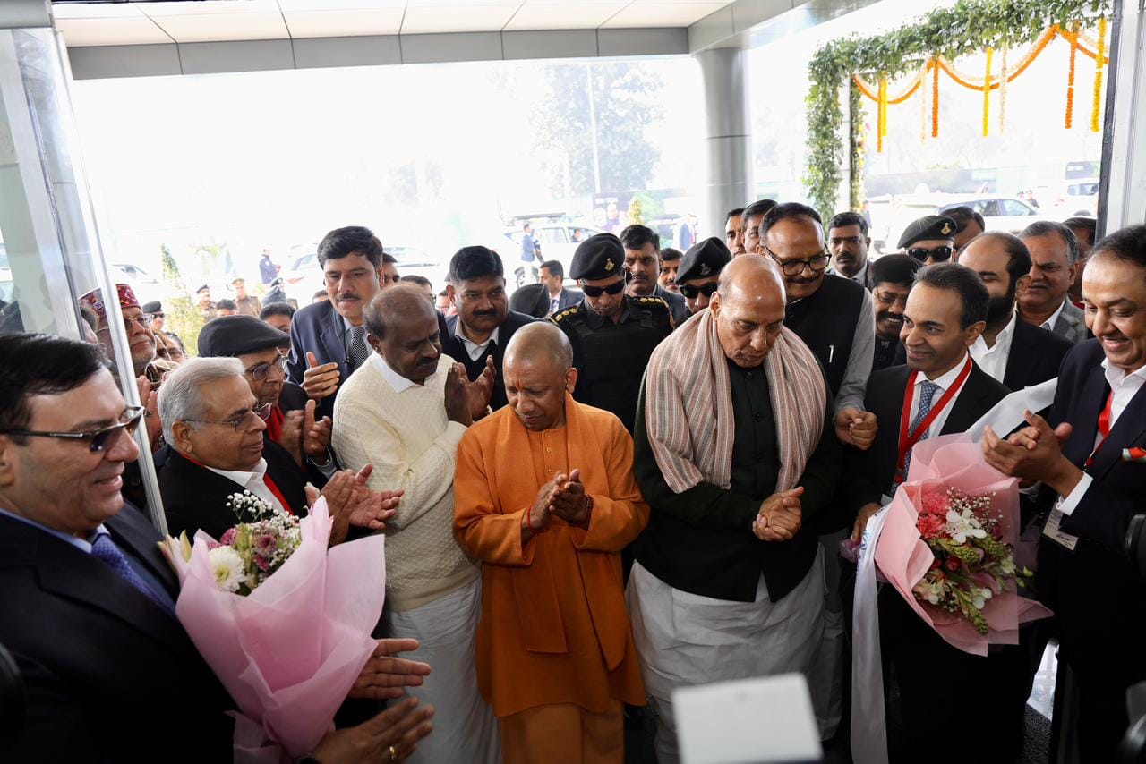 Ashok Leyland Opens EV Plant in Lucknow