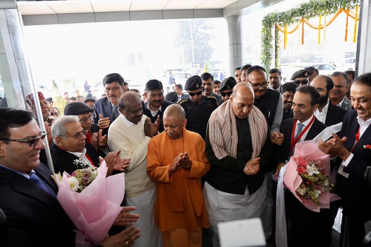 Ashok Leyland Opens EV Plant in Lucknow