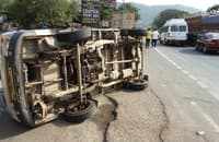 113,490 passenger vehicles were involved in road crashes during 2018, resulting in 30,811 deaths and injuring 123,517 people. 113,490 passenger vehicles were involved in road crashes during 2018, resulting in 30,811 deaths and injuring 123,517 people.