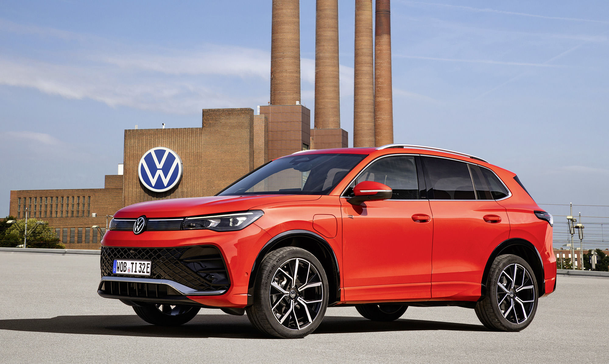 Volkswagen reveals new Tiguan SUV 