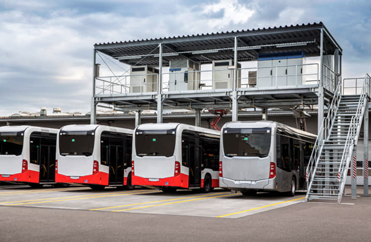 Modular Ev Bus Daimler Buses develops flexible, modular EV charging concept | Autocar ...
