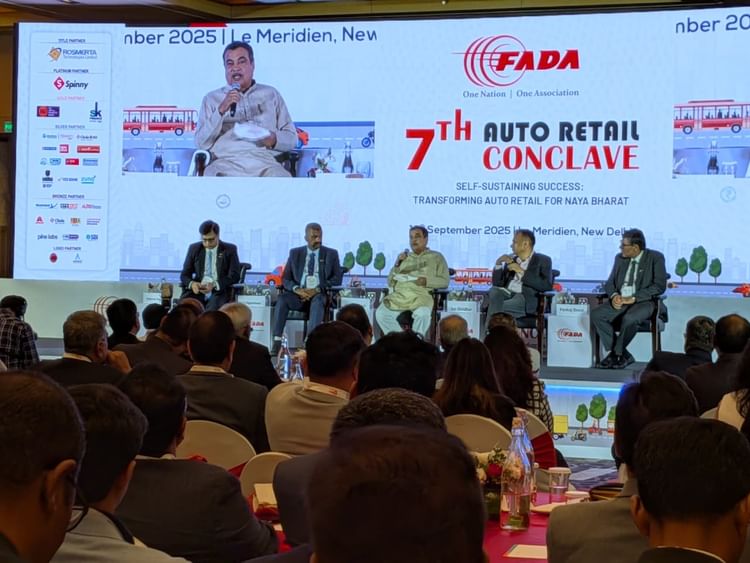 EV Transition a Long-Term Journey, Not a 4-6 Month Shift: Gadkari