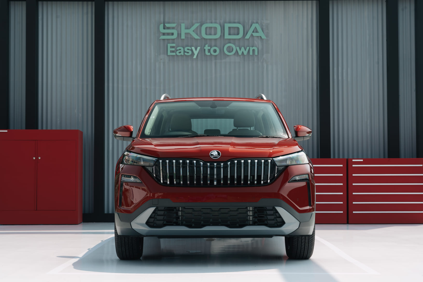 Skoda Kylaq Marks First Anniversary with 50,000 Families Across India