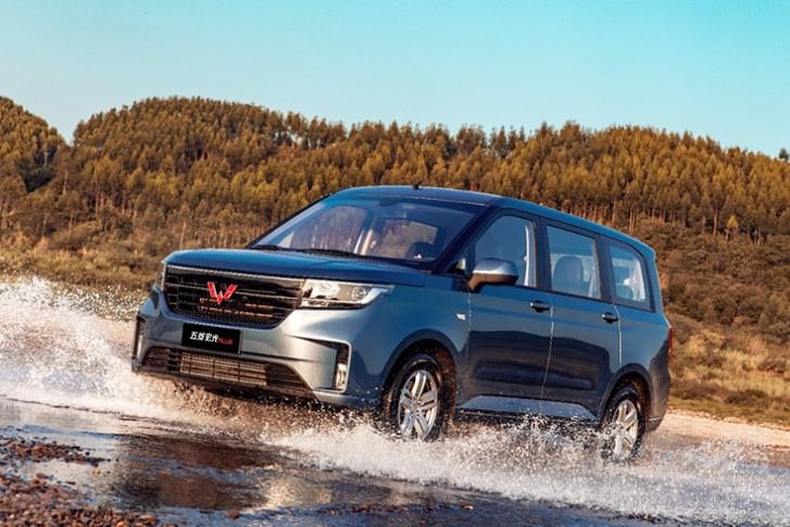 Wuling launches new Hong Guang Plus, its largest MPV yet