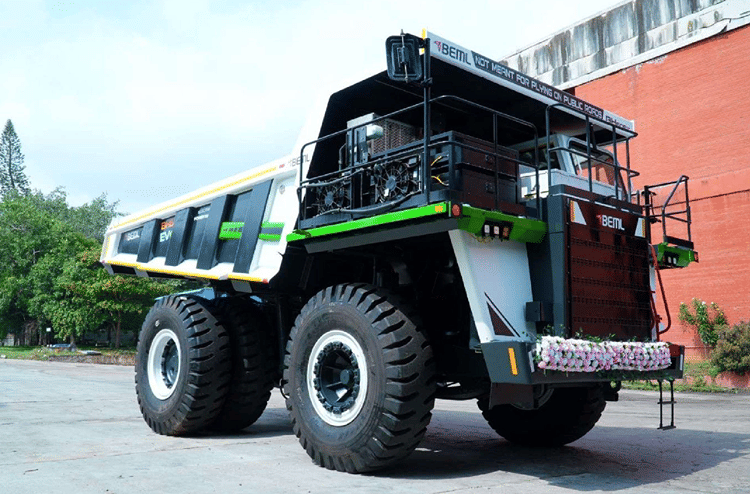 BEML Unveils India’s First Indigenous 60-Ton Electric Dump Truck