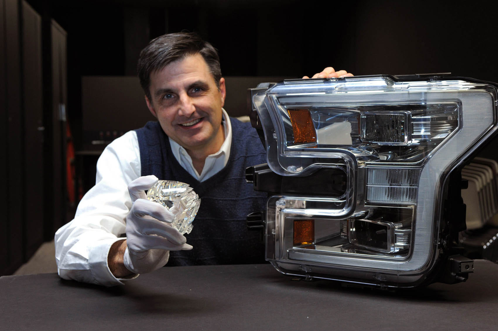 Ford, NextEnergy announce Automotive Lighting Challenge to accelerate development of LED tech