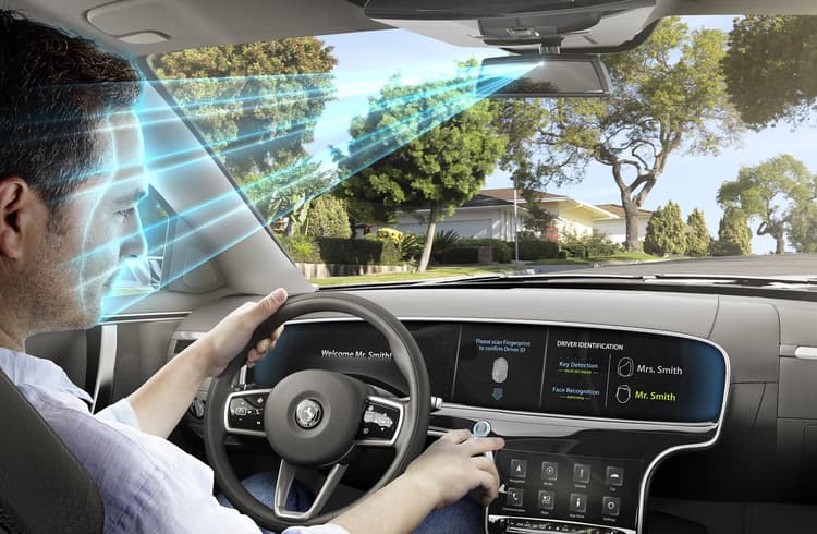 Face recognition provides authentic personalisation options. Face recognition provides authentic personalisation options.