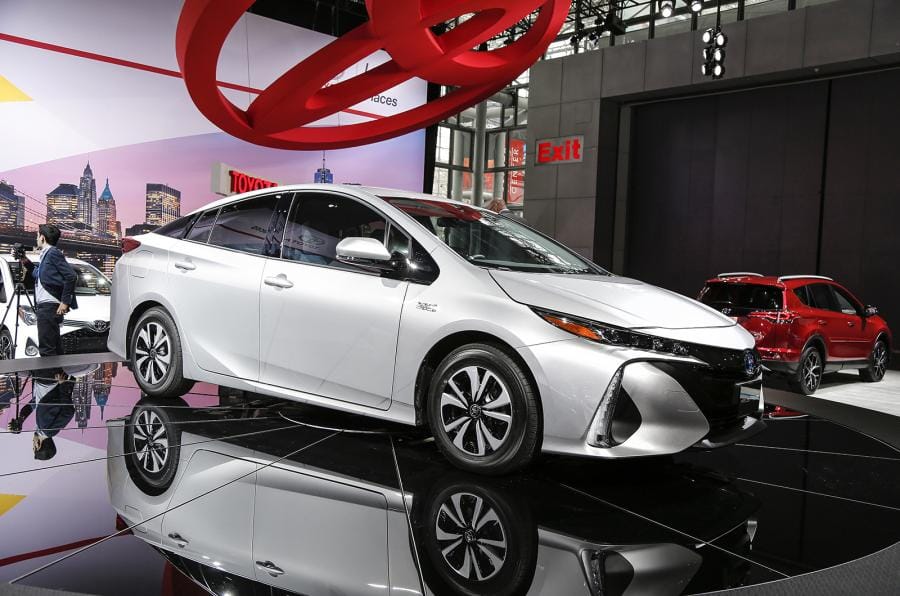 Toyota Prius Prime Plug-in Hybrid revealed at New York Motor Show