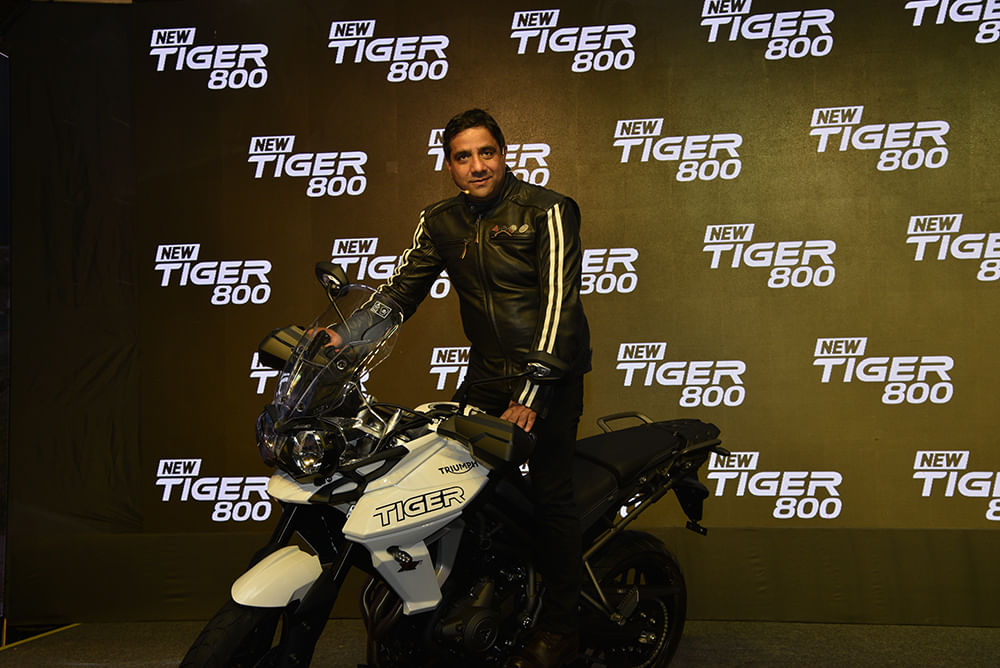 Triumph looks to ride midsize motorcycle boom with Bajaj