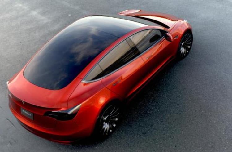 Tesla Model 3 gets close to 400,000 bookings Tesla Model 3 gets close to 400,000 bookings