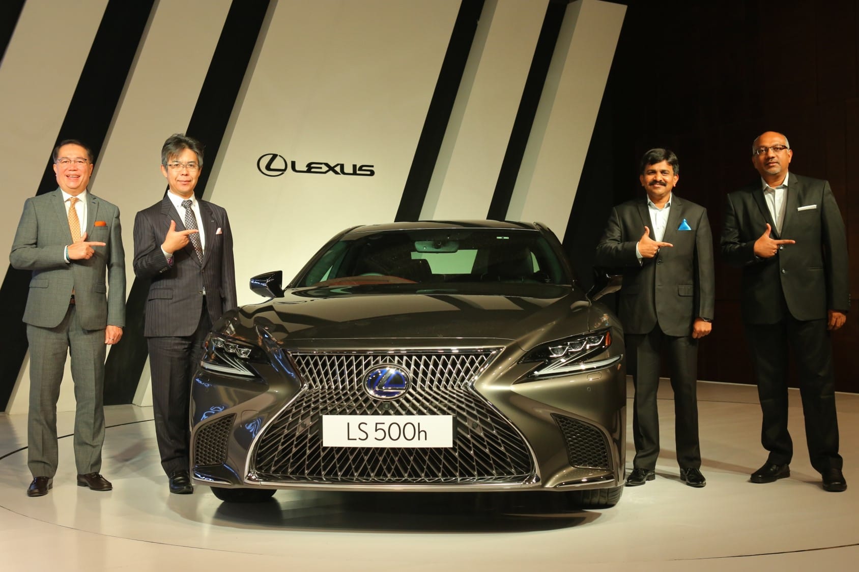 Lexus launches LS500h flagship at Rs 1.77 crore in India