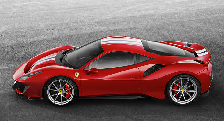 Ferrari reveals 488 Pista with racing-derived 711bhp V8