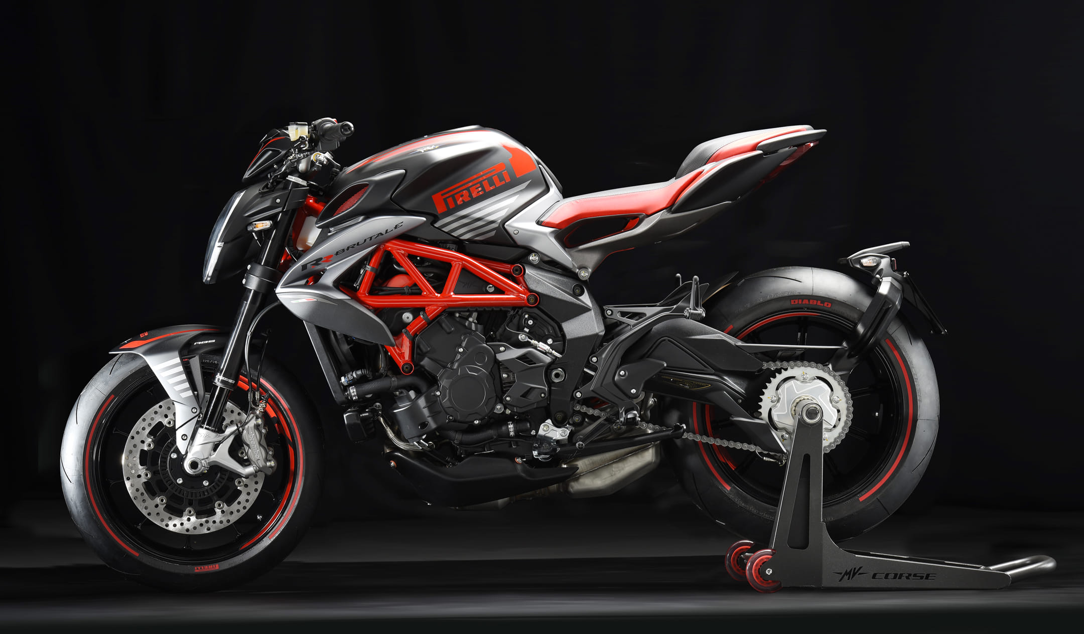 Pirelli to be sole tyre supplier for MV Agusta, EICMA reveal for MV Agusta 800 RR Pirelli