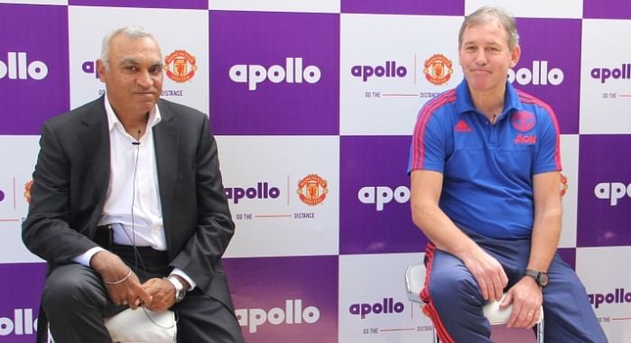 Satish Sharma, president, APMEA, Apollo Tyres with ex-English footballer Bryan Robson at the inauguration of the pitch.
