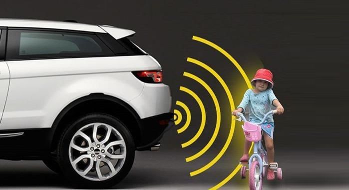 Rear sensor or camera on cars to be made mandatory in India