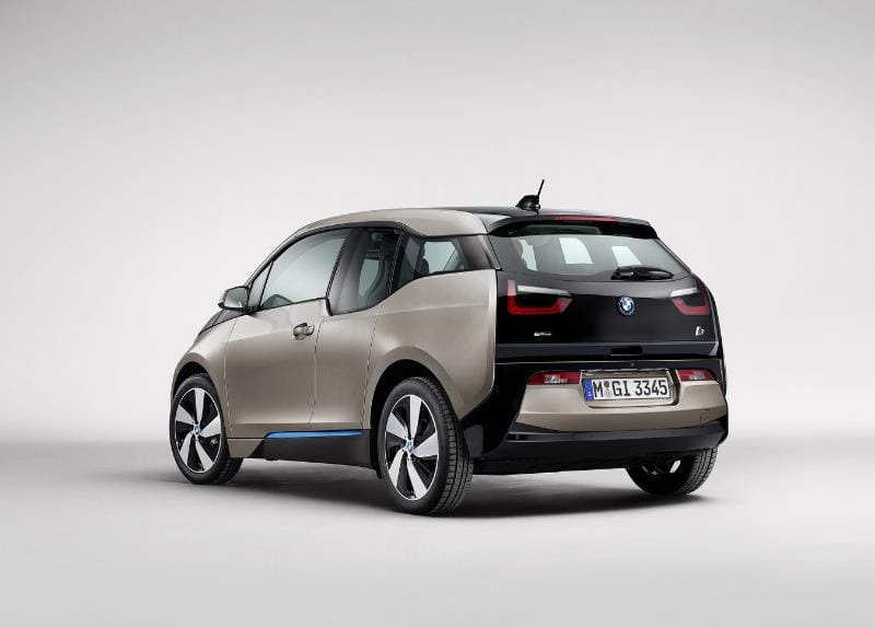 Magna producing complete, lightweight composite liftgate for BMW i3