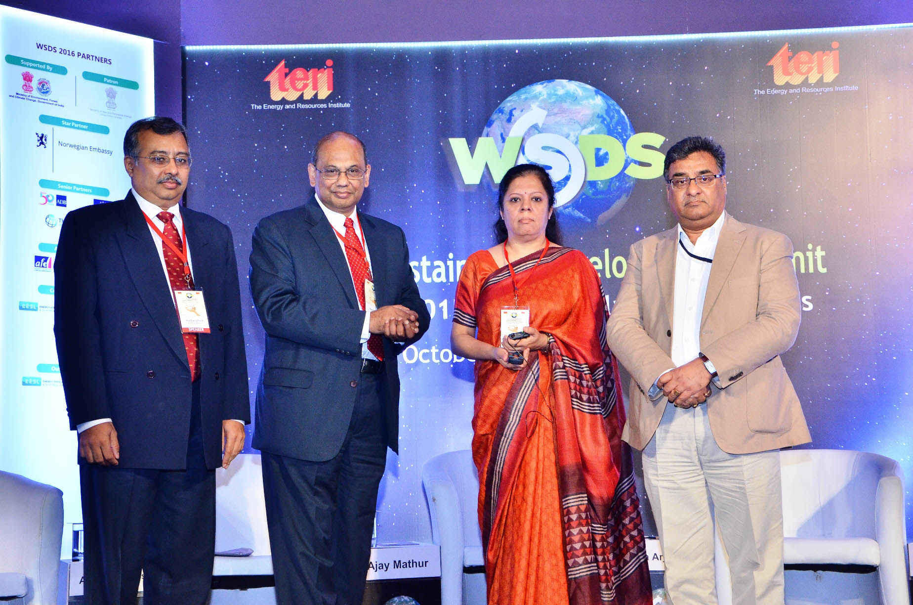 Mahindra & Mahindra first Indian company to announce carbon price