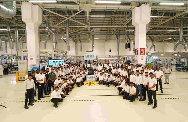 Škoda Auto Volkswagen India Rolls Out 500,000th Engine from Chakan Plant | Autocar Professional