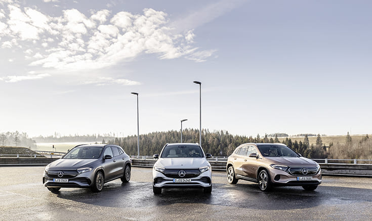 Mercedes-Benz sells 590,999 cars in Q1, records 22% growth