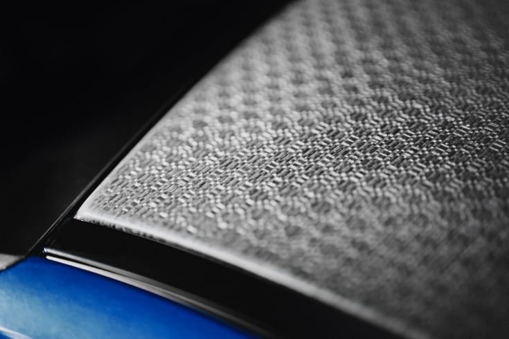 Materials tests have demonstrated the fibres’ great suitability, especially for visible exterior and interior components.