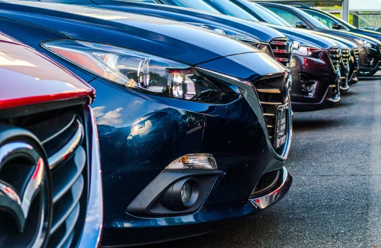 FADA: Passenger Vehicle Retails Cross 4 Lakh Units as Stock Levels Rise