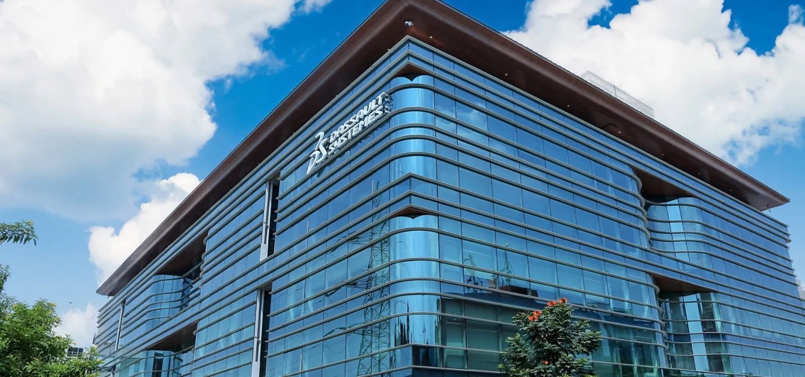 Dassault Systèmes Uses AI to Help Automakers Enhance Customer Retention and Personalization