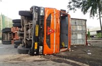 overloaded vehicles accounted for a share of 10.1% of total accidents,
11.9% of total killed and 10% of the injured in 2018. overloaded vehicles accounted for a share of 10.1% of total accidents,
11.9% of total killed and 10% of the injured in 2018.