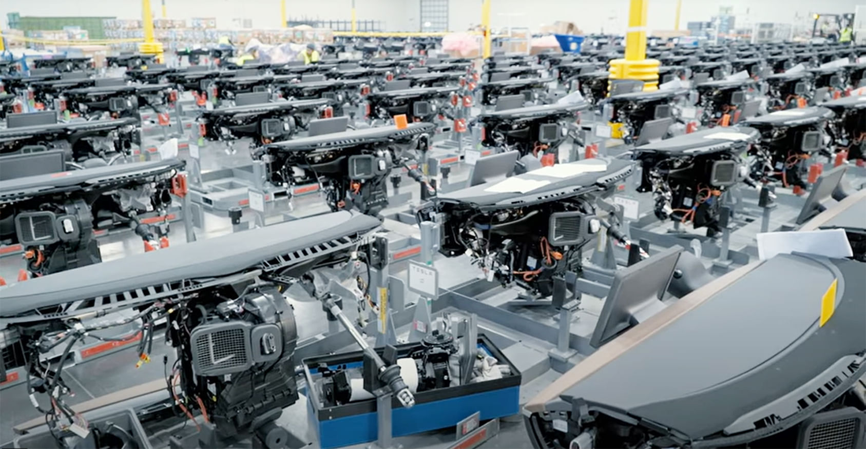 Motherson Group to acquire Faurecia’s SAS cockpit modules division for 540 million euros