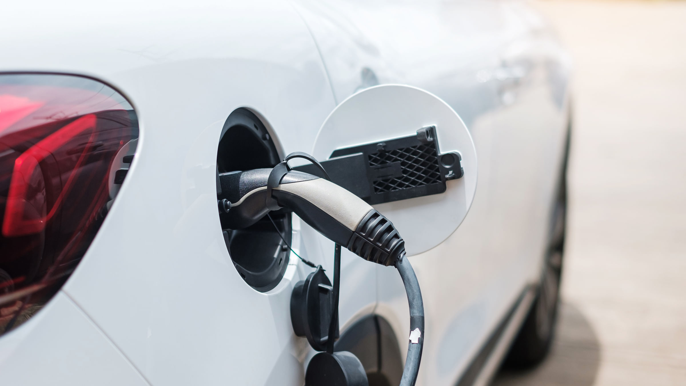 BEV-PHEV Sales in Europe Jump 27% to 2.71 Million Units in January-September