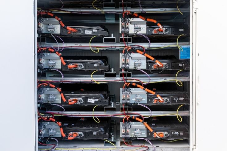 Nissan Leaf batteries start second life at Italy’s largest airport