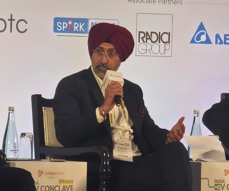 BMW MD Brar: Charging Infrastructure Crisis Threatens India's EV Growth, Luxury Segment Shows Way Forward