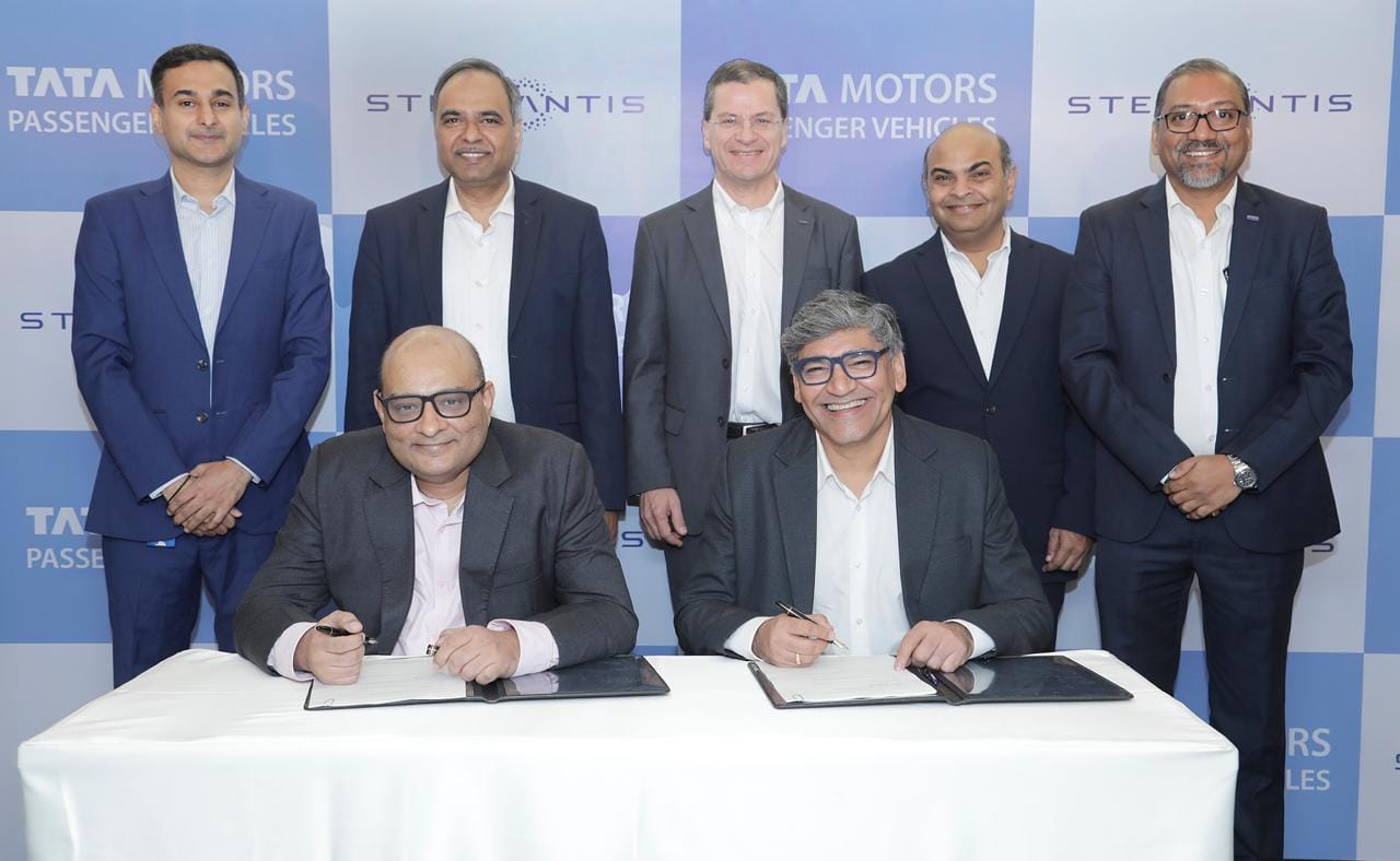 Stellantis and Tata Motors Mark 20 Years of Joint Venture, Sign MoU for Expanded Collaboration