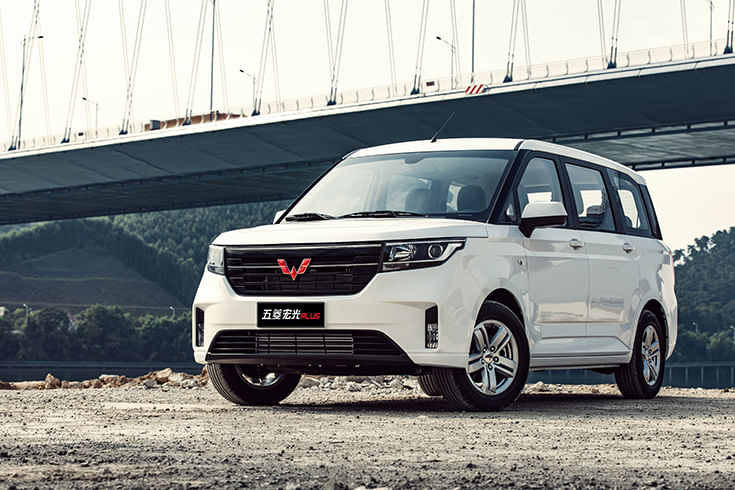 Wuling reveals new Hong Guang Plus MPV