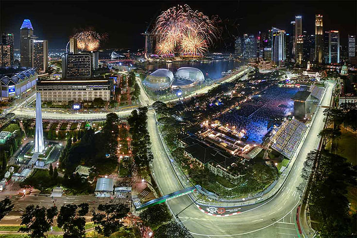A view of the Singapore Grand Prix which is held at night. As the race is held on a street circuit, it can be properly illuminated during the evening. (Image: Singapore F1)