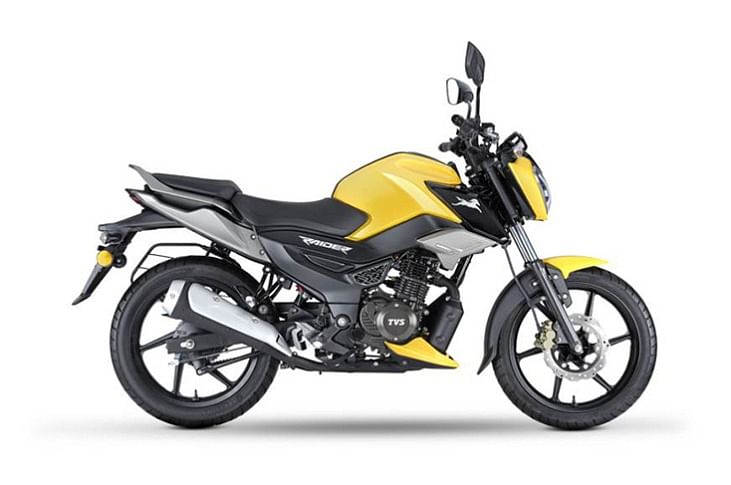 Pricing starts at Rs 77,500 for the drum brake variant and goes up to Rs 85,469 for the disc brake-equipped sibling (prices, ex-showroom Delhi).