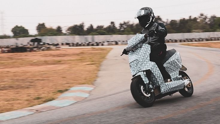Simple Energy’s Mark 2 e-scooter spotted testing