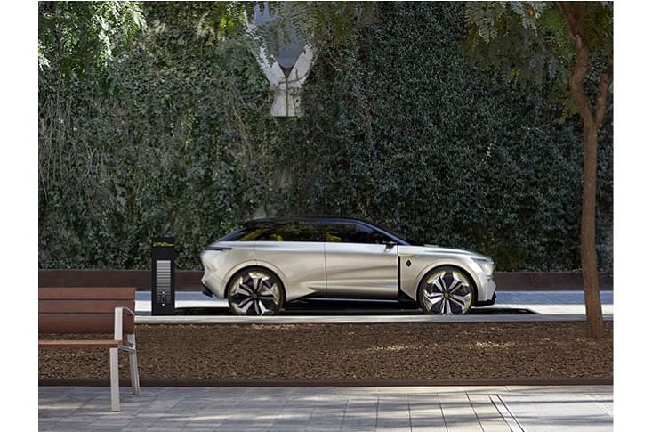 Morphoz, a futuristic vehicle represents Renault’s vision of personal, shareable electric mobility in the years beyond 2025