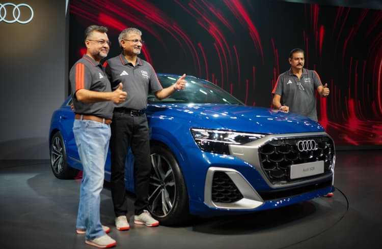(From left) Balbir Singh Dhillon, Brand Director, Audi India, Piyush Arora, Managing Director & CEO, Skoda Auto Volkswagen India Pvt Ltd, Ravi Shastri, Ex-Indian Cricketer (From left) Balbir Singh Dhillon, Brand Director, Audi India, Piyush Arora, Managing Director & CEO, Skoda Auto Volkswagen India Pvt Ltd, Ravi Shastri, Ex-Indian Cricketer